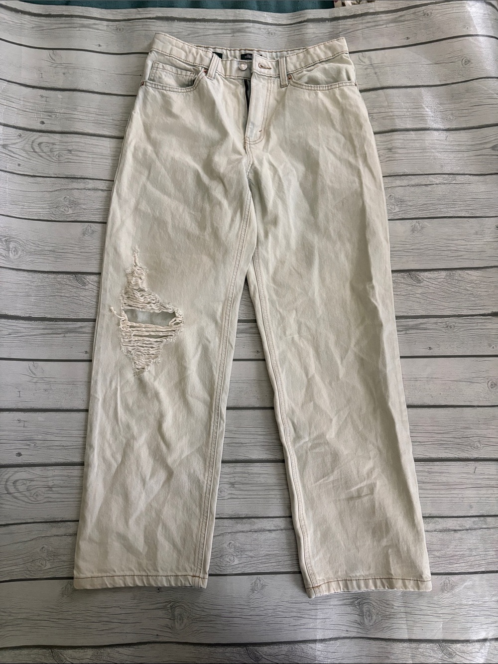 wild fable High-Rise Distressed Women's Jeans - very light wash